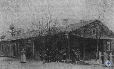 Здание первого железнодорожного вокзала в Джанкое. 1884 г.