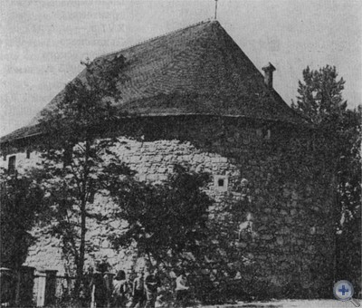 Памятник архитектуры XVI в.— пороховая башня. Львов, 1975 г.