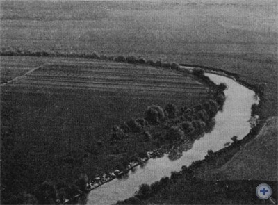 Излучина реки Днестра в районе Жидачова. 1977 г.
