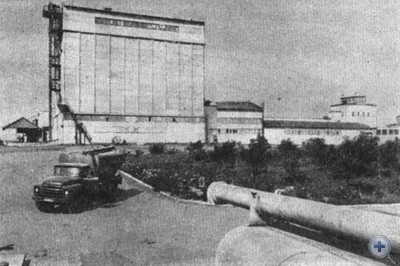 Комбикормовый завод. Кривое Озеро, 1980 г.