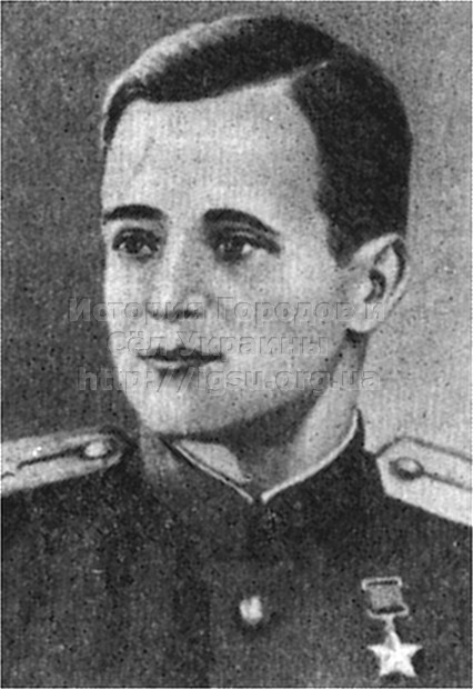 Н. С. Улановский — Герой Советского Союза, уроженец Штеповки Лебединского района.