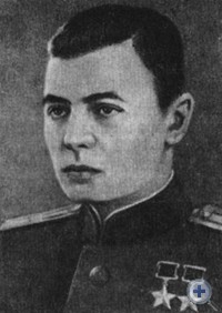 Дважды Герой Советского Союза генерал-лейтенант В. С. Петров, уроженец села Дмитровки. 1958 г.